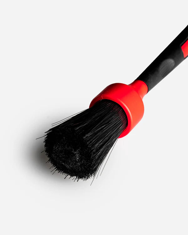 Trim and Lug Nut Brush (Rubber)